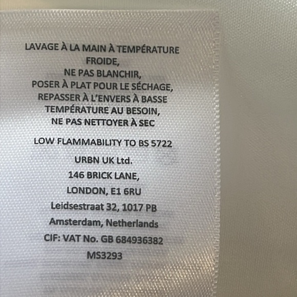 Mare Mare Anthropologie Veronica V-Neck Flare Sleeve in white - Picture 8 of 9